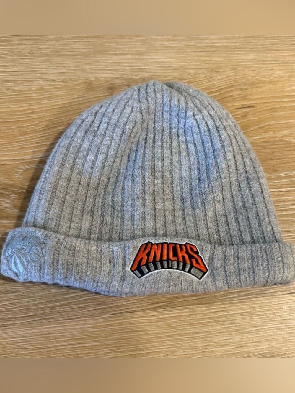 KITH for the New York Knicks Beanie Light Heather Grey NWOT